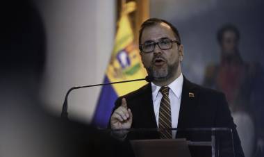 Venezuela activa dispositivo para asistir a los desplazados por el conflcito armado en Colombia