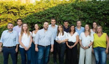 Unidos para Cambiar Santa Fe presentó una lista de unidad para el Concejo