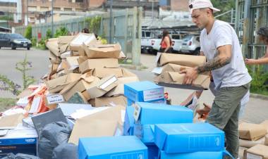 Despapelización: el Gobierno ya descartó 70 toneladas de papel en toda la administración provincial