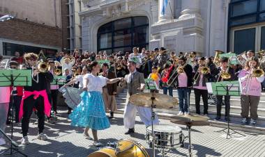 Abrió la convocatoria “Festivales creativos” para la organización de eventos culturales