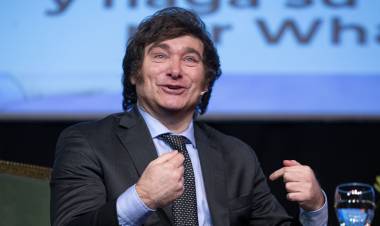 Esteban Paulón pedirá este lunes el juicio político para el presidente Milei