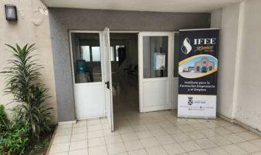 Informática Adaptada: uno de los cursos que se dicta en el Instituto Municipal (IFEE)