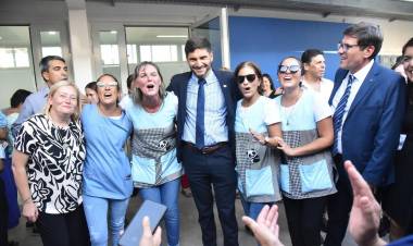 Pullaro inauguró otra escuela y dijo que “Santa Fe le muestra al país que se puede salir adelante con un modelo distinto”