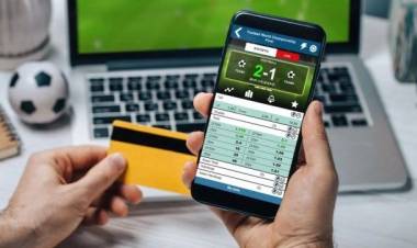 Débora Blanca: "Muchos chicos terminan endeudados sin que sus familias lo sepan hasta que la situación es insostenible"