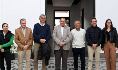 58° Congreso de Cirugía Pediátrica 2026: Poletti recorrió la Estación Belgrano junto a miembros de ACACIP