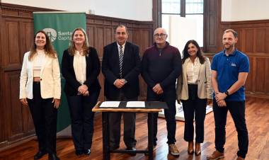 Salas y museos municipales contarán con el padrinazgo de la firma A Todo Color