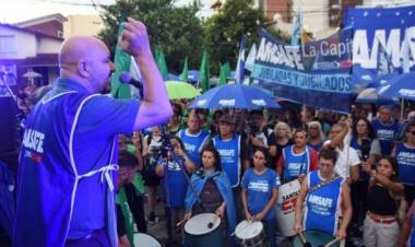 Descuento por adherir al paro: "El gobierno de Santa Fe castiga a los trabajadores", afirmó el titular de Amsafe