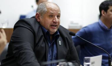 Proponen crear una calle de homenaje al Papa Francisco