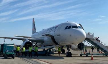 Después de seis años, vuelven los vuelos entre Rosario y San Pablo