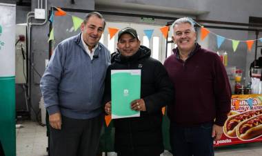 Plan de Regularización Dominial: Municipio y Provincia entregaron nuevas escrituras