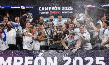Platense campeón del Torneo Apertura 2025: las tres estrellas que puede sumar tras su primer título