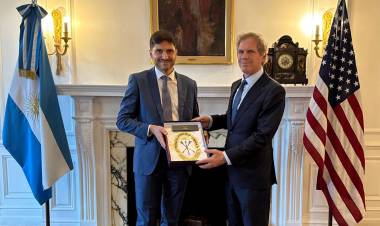 Pullaro destacó como positiva la misión a Estados Unidos y valoró “las oportunidades que se abren para Santa Fe”