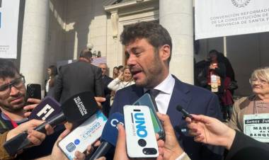 Juan Monteverde: "Queremos una Constitución que ponga en el centro a la gente y no a los privilegios"