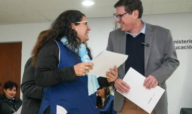 Fuerte inversión de Provincia para mejorar escuelas de Santa Fe: más de 370 millones para obras urgentes en 20 instituciones