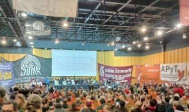 Documento aprobado por el plenario nacional del sindicalismo combativo, movimiento piquetero independiente, organizaciones de jubilados y todas las luchas