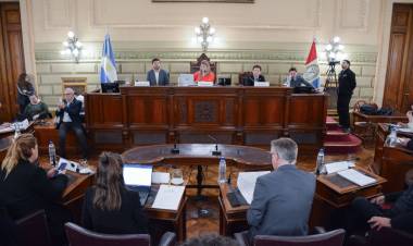 La Comisión de Régimen Municipal presentó dictamen sobre cláusulas transitorias