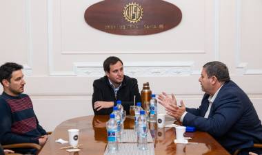 La UNL y la Unión Industrial fortalecen la articulación de la ciencia y la industria