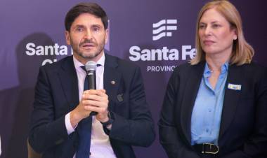 Pullaro tras las intensas lluvias: “La obra pública salvó de la inundación a la provincia de Santa Fe”