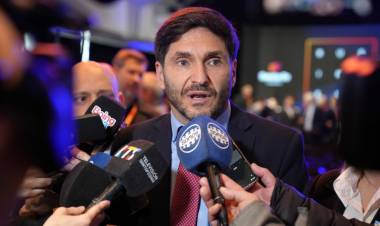 Pullaro pidió al Gobierno nacional que “aclare las denuncias por corrupción” y que no se pongan “mordazas” a la información