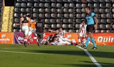 Unión se quedó con el clásico y se metió en la final de la Copa Santa Fe