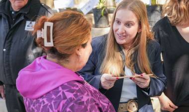 Provincia renovó un espacio de comercialización para productos que realizan personas con discapacidad y usuarios de salud mental