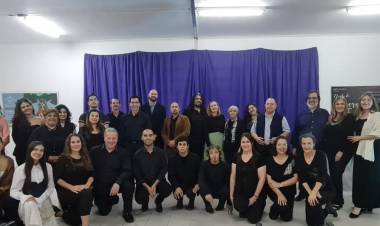 Seminario “Cantar con estilo”: Una propuesta de formación para cantantes en Santo Tomé