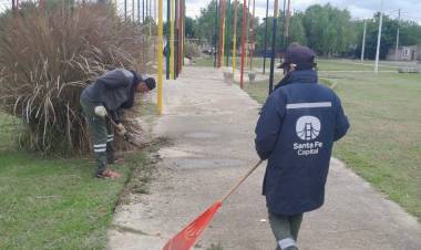Barrio Pompeya: la Municipalidad completó el ripiado de más de 70 calles y puso en valor la plaza