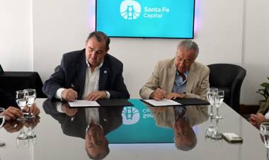 La Municipalidad y la empresa Capitel firmaron un convenio de padrinazgo para mejorar el Bajo Oroño