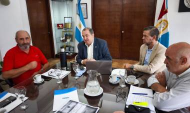 La Municipalidad y ASSA abordan un proyecto de mejora integral de agua potable para Colastiné