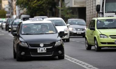 Apps de viajes: “Queremos garantizar que quien transporta pasajeros sea una persona idónea”