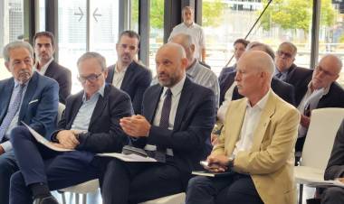 Santa Fe reclama control técnico permanente de la Hidrovía y propone a Rosario como sede del Consejo de Supervisión