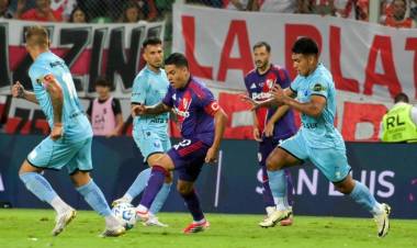 River sufrió pero prolongó su racha perfecta en los 32avos de Final