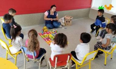 Jardines de infantes en la ciudad fusionan salas o cierran: la baja de la natalidad es uno de los factores clave
