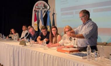 En Suardi se realizó el sorteo de 24 viviendas provinciales con administración municipal