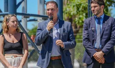 En Esperanza, la Provincia comienza a edificar el sueño de 14 familias