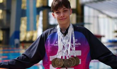 Santa Fe recibió la Copa Campeón Nacional por su desempeño en los Juegos Nacionales Evita 2025