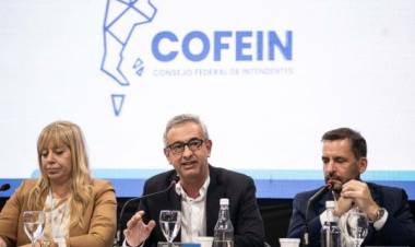 Intendentes de todo el país renovaron reclamos a la Nación por una distribución más equitativa de recursos