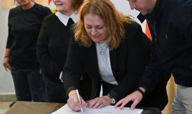 Provincia entregó insumos recuperados del delito y garantiza obras de infraestructura en salud mental