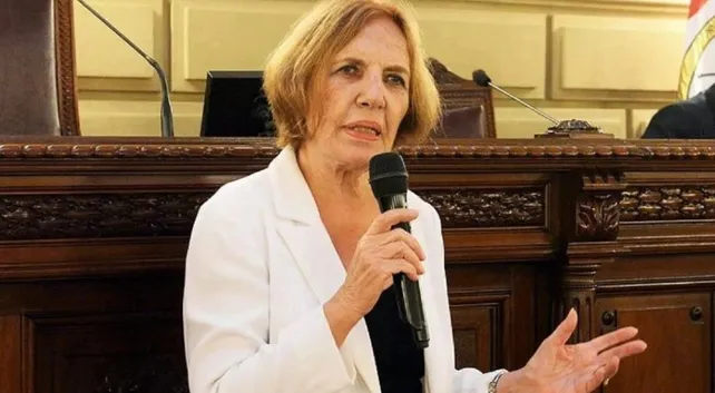 Griselda Tessio: "Santa Fe tiene autonomía para mantener el sistema de Primarias Abiertas, Simultáneas y Obligatorias"