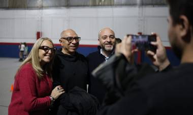 Peña Folclórica en el Club Liverpool: música y baile para apoyar a sus patinadoras