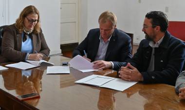 Provincia y UTN acuerdan la implementación de un plan de mantenimiento en hospitales públicos