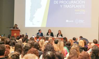 Ciancio: “Ante los recortes de Nación, el gobierno de Pullaro compra medicamentos y seguirá haciéndolo a lo largo de nuestra gestión”