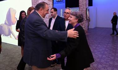 Poletti participó de la inauguración de la muestra “El Origen de la Substancia...”
