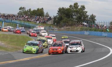 Agenda deportiva: se anuncian tres destacados eventos nacionales de automovilismo, polo y vóley playa