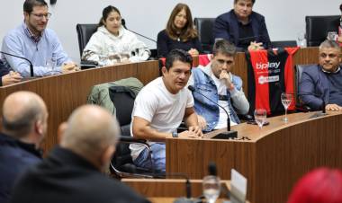 El Pulga Rodríguez fue reconocido en el Concejo Municipal como “Deportista destacado”