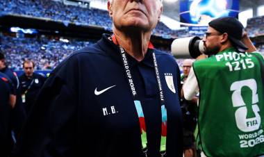 Bielsa asume la responsabilidad tras el empate con Cabo Verde: "Soy el responsable por los errores"