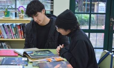Café Literario: la Municipalidad fortalece la promoción de la lectura entre niños, niñas y jóvenes