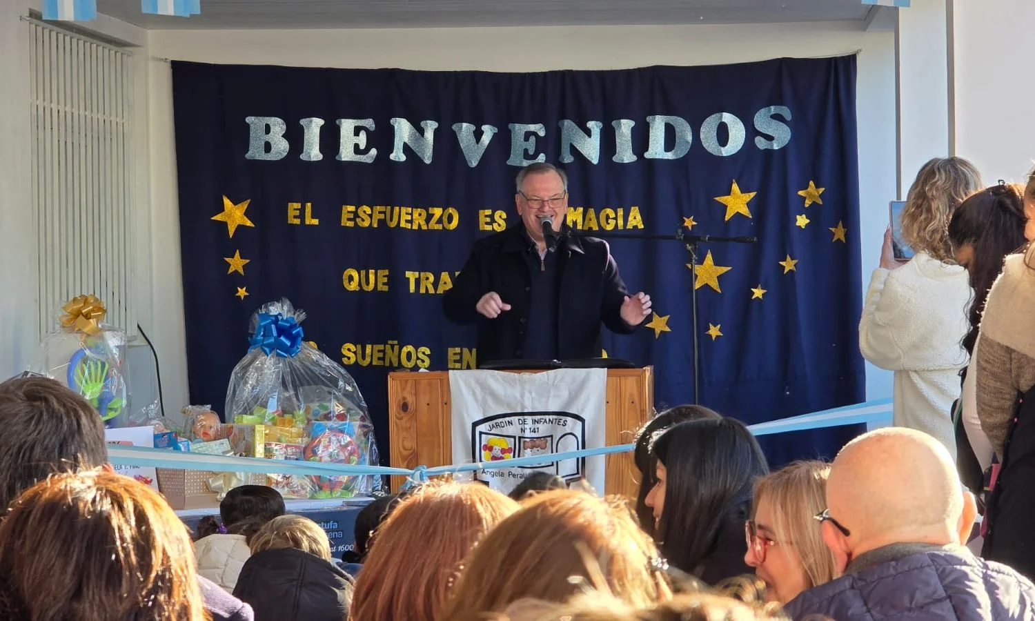 El senador Michlig y el ministro Goity inauguraron dos nuevas aulas en el Jardín de Infantes N° 141 de San Cristóbal