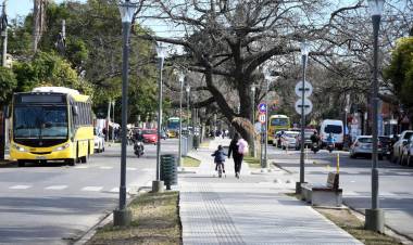 Con actividades para toda la familia, Provincia y Municipalidad inauguran la puesta en valor del cantero central de J.J. Paso