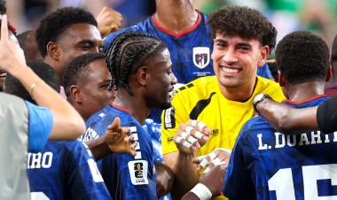 La derrota de Uruguay dejó a Cabo Verde como rival de Argentina en 16avos de final